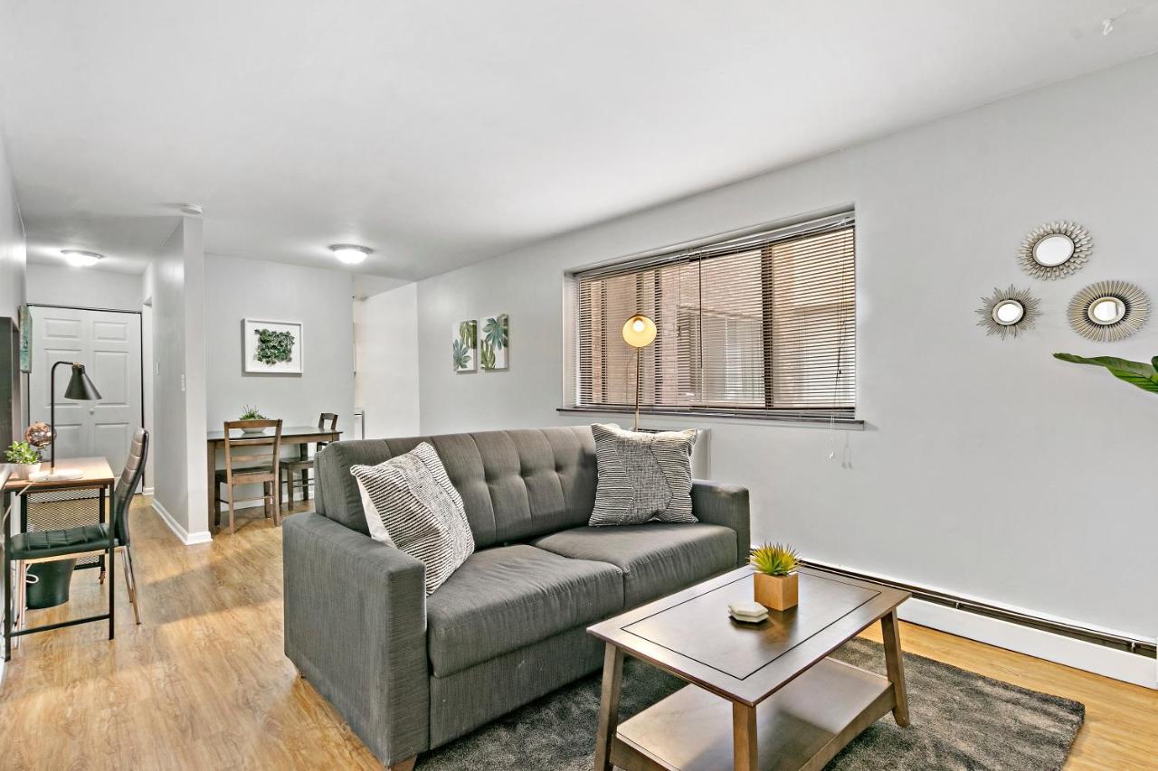 Stunning 1Br Apartment At Center Of Lakeview - Oakdale 211 Чикаго Экстерьер фото